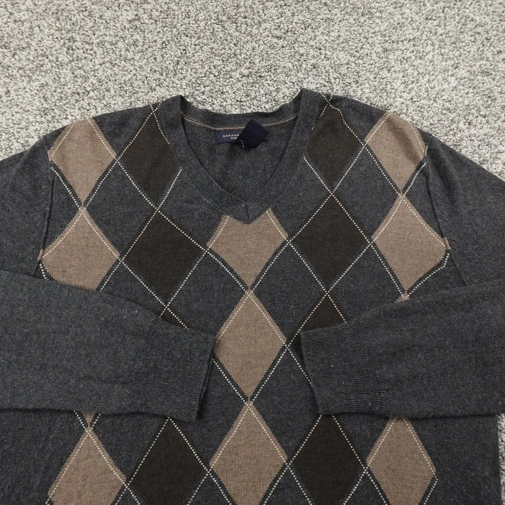 Banana Republic Sweater Mens M Brown Silk Cashmere Argyle‎ Pullover V Neck Soft